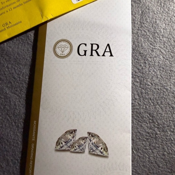 Adjustable Moissanite Ring 0.5 ct D Color Cushion Cut‎ – GRA Certified w/ Box - Picture 10 of 16